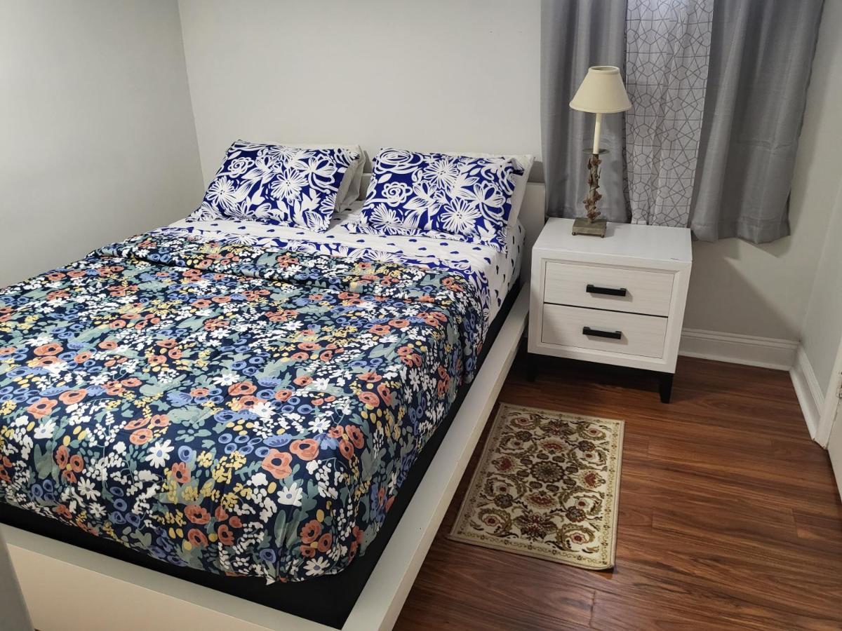 Splendid Cheerful 2-Bedroom Residential Хаятсвил Екстериор снимка